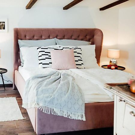 Apartment Aussee- Atelier Salzherrenhof- Kueche, Wlan, Netflix บาดเอาส์ซี ภายนอก รูปภาพ