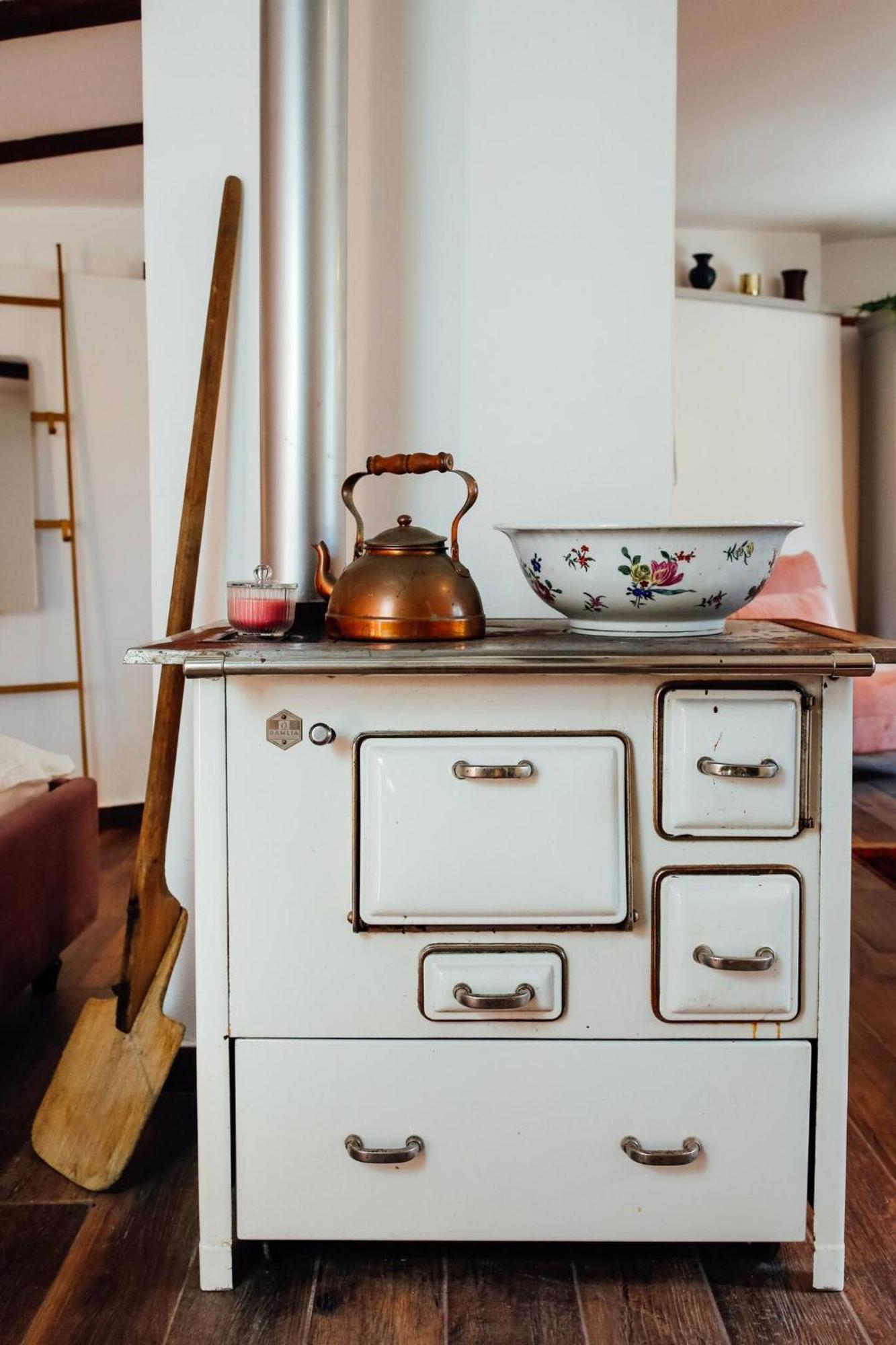 Apartment Aussee- Atelier Salzherrenhof- Kueche, Wlan, Netflix บาดเอาส์ซี ภายนอก รูปภาพ